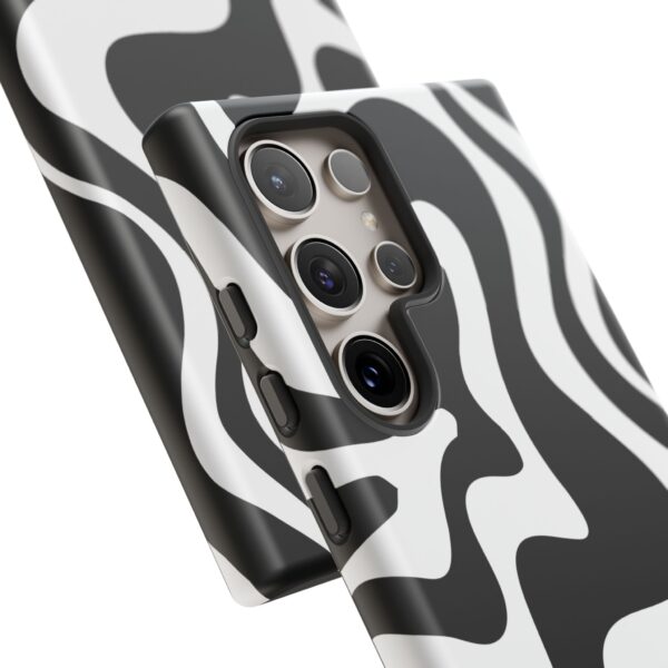 Minimalist liquid swirl Phone case - Image 84