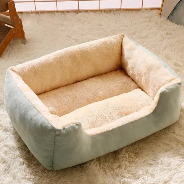 Pet bed for cats and dogs
